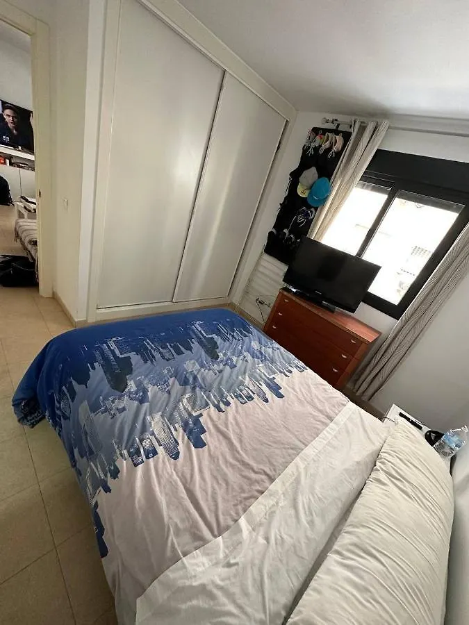 Apartment A / A 4Pax Near The Beach Málaga