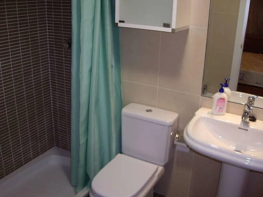Apartment A / A 4Pax Near The Beach Málaga