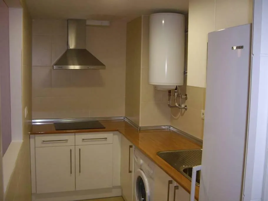 Apartment A / A 4Pax Near The Beach Málaga España